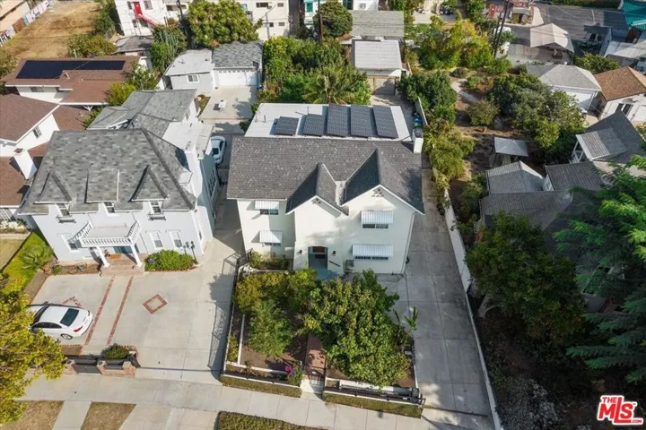 956 Westchester Place, Los Angeles, California 90019