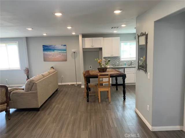 548 Geneva Avenue, Claremont, California 91711