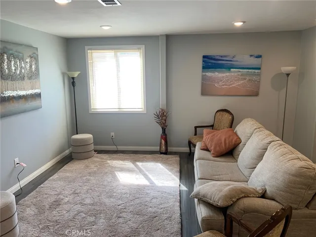 548 Geneva Avenue, Claremont, California 91711