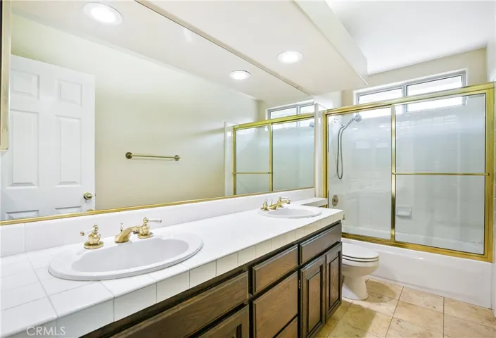 3736 Patrick Henry Place, Agoura Hills, California 91301