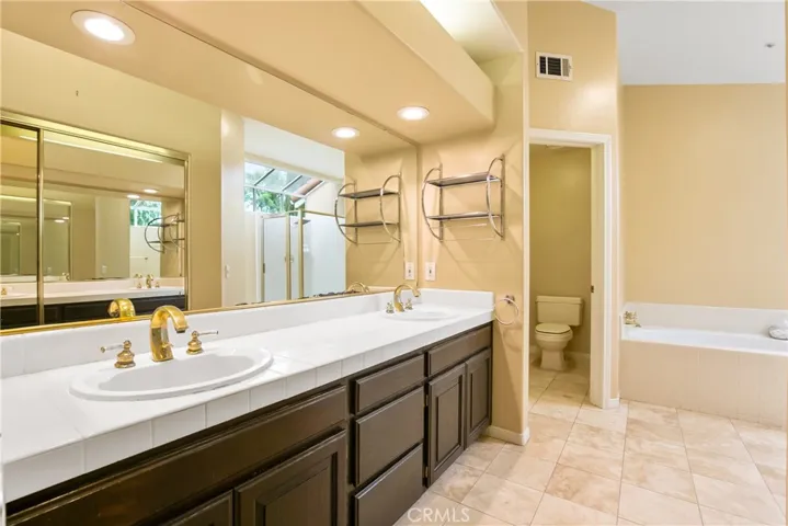 3736 Patrick Henry Place, Agoura Hills, California 91301