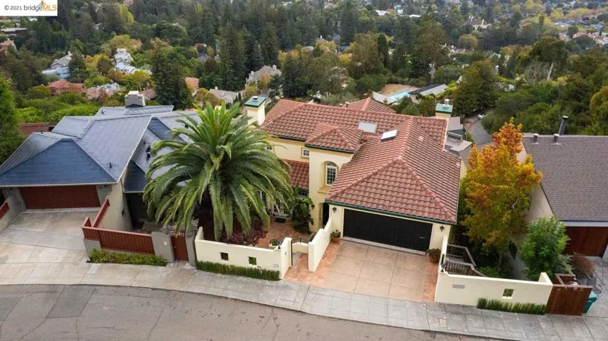 259 Gravatt Dr, Oakland, California 94705