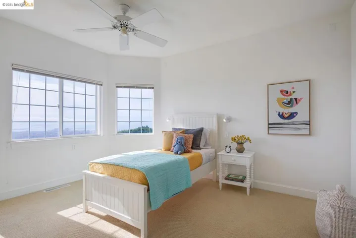 259 Gravatt Dr, Oakland, California 94705