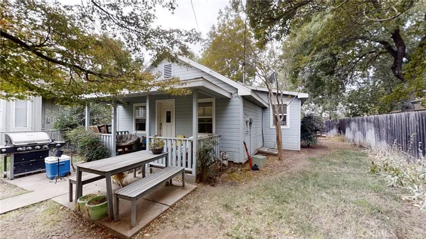 2140 Salem Street, Chico, California 95928