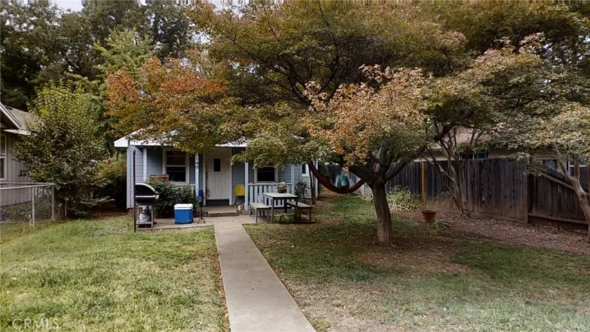 2140 Salem Street, Chico, California 95928