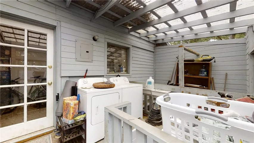 2140 Salem Street, Chico, California 95928