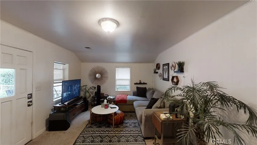 2140 Salem Street, Chico, California 95928