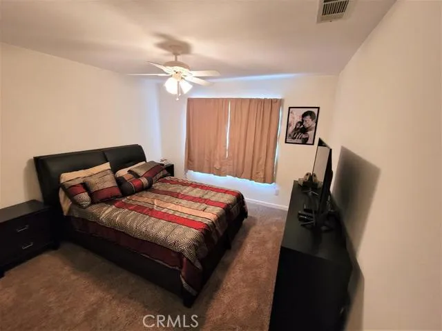12312 Honeybear Lane, Victorville, California 92392