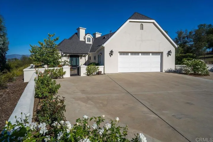 28475 Cerveza Ct., Escondido, California 92026