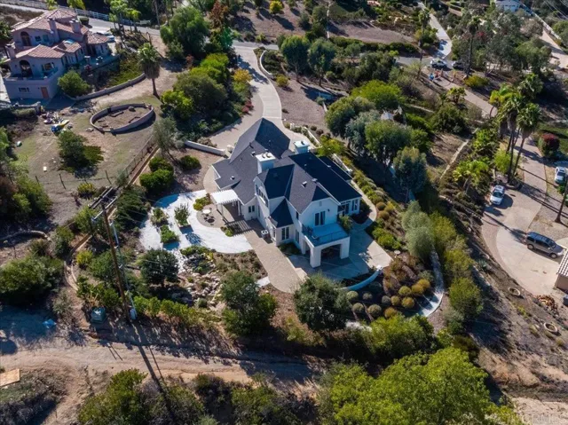 28475 Cerveza Ct., Escondido, California 92026