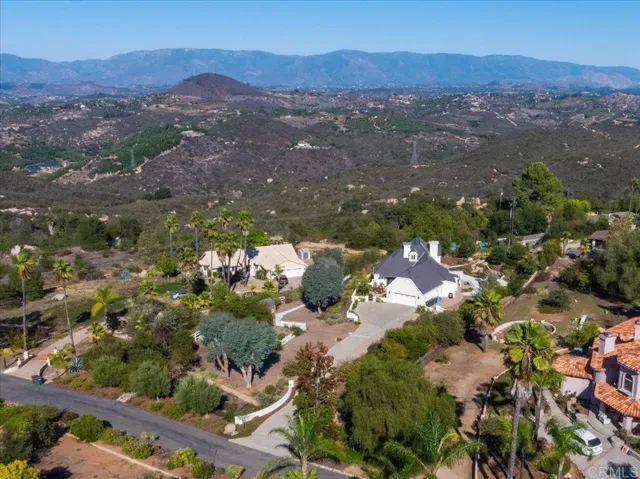 28475 Cerveza Ct., Escondido, California 92026
