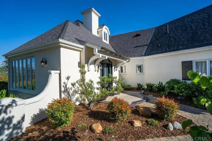 28475 Cerveza Ct., Escondido, California 92026