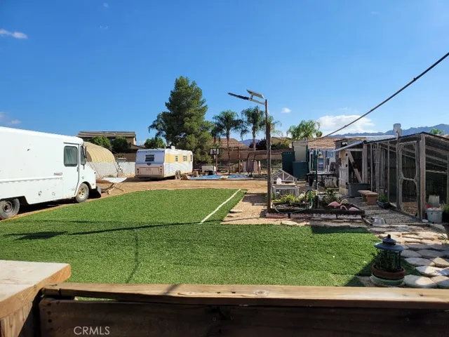 21285 Bundy Canyon Road, Wildomar, California 92595