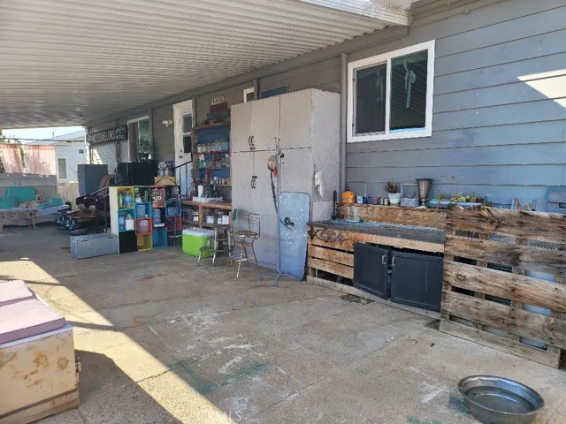 21285 Bundy Canyon Road, Wildomar, California 92595