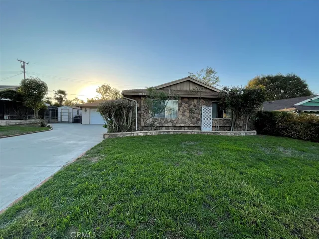 2144 Kellogg Avenue, Corona, California 92879