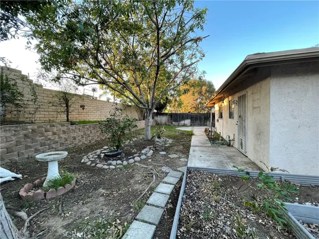 2144 Kellogg Avenue, Corona, California 92879