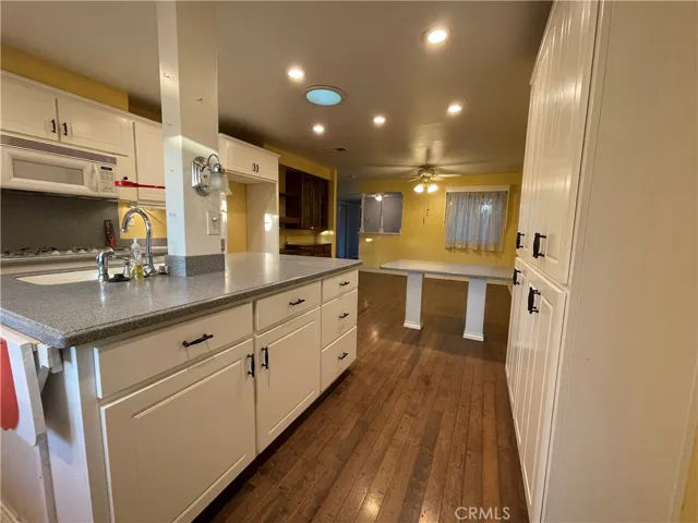 2144 Kellogg Avenue, Corona, California 92879