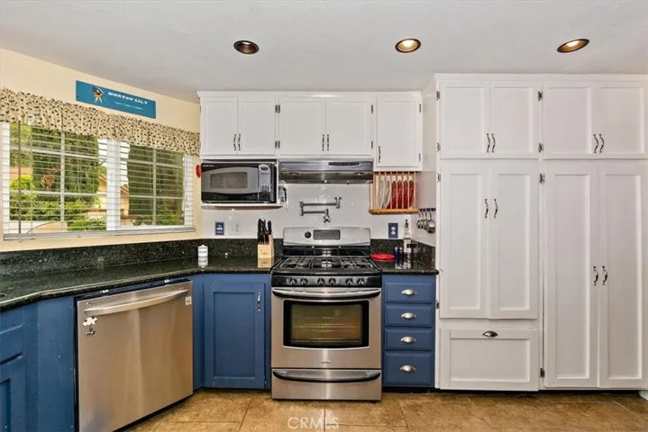 8436 Jennet Street, Alta Loma, California 91701
