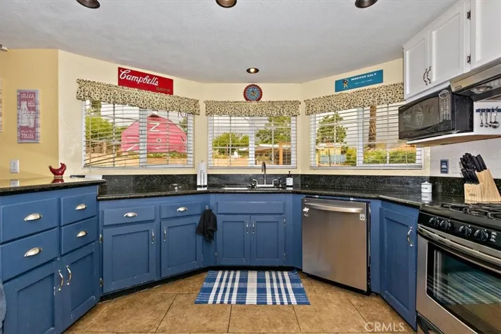 8436 Jennet Street, Alta Loma, California 91701