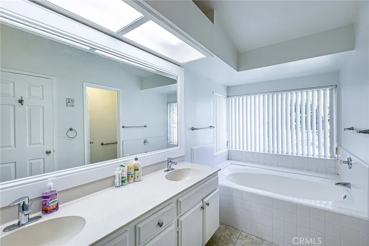 513 Brookside Drive, Lompoc, California 93436