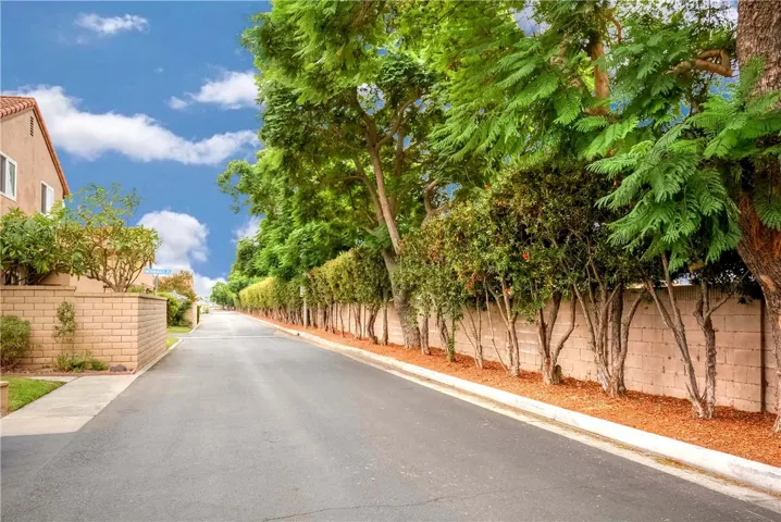 10627 Tamarack Way, Stanton, California 90680