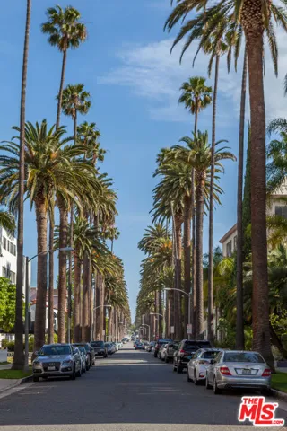 120 S Palm Drive 203, Beverly Hills, California 90212
