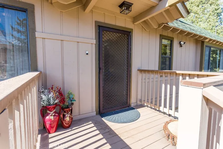 2025 Zermatt Drive, Pine Mountain Club, California 93222