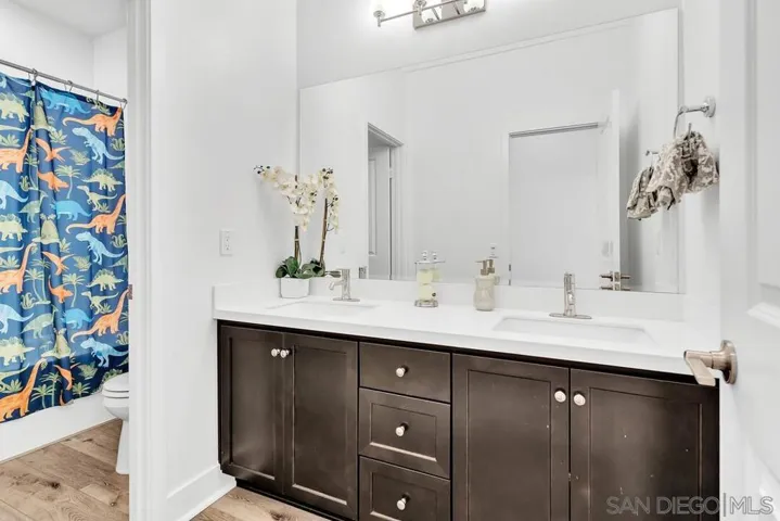 36458 Calle Grandola, Winchester, California 92596