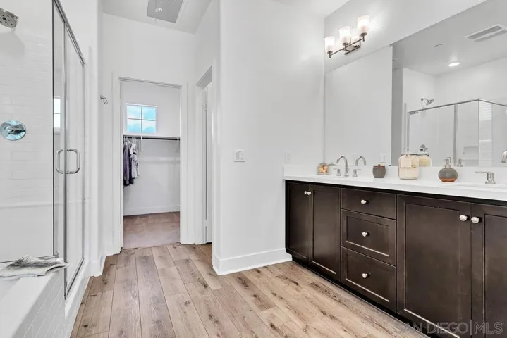36458 Calle Grandola, Winchester, California 92596