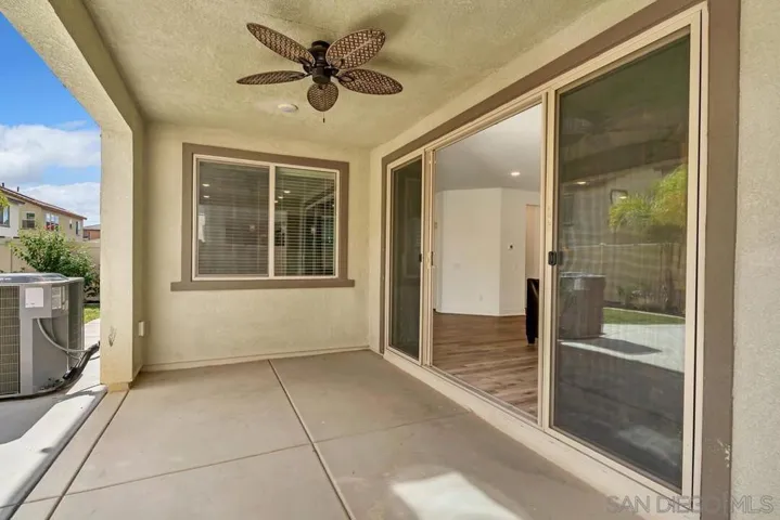 36458 Calle Grandola, Winchester, California 92596