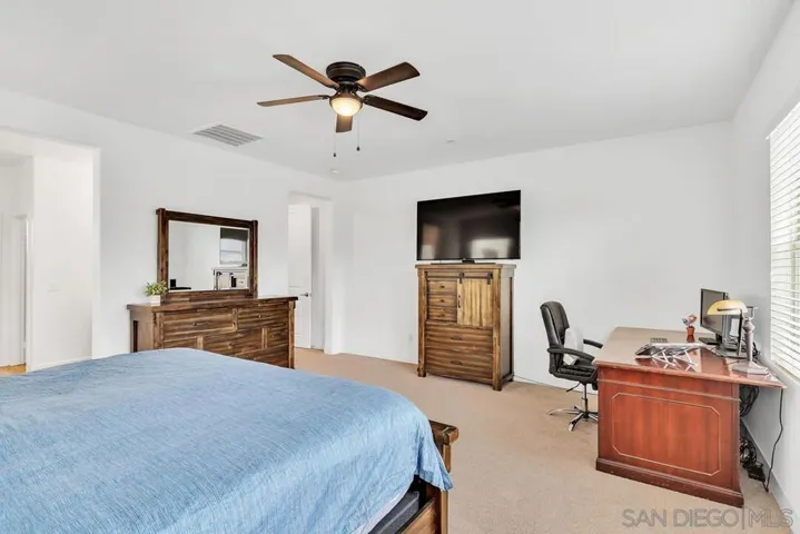 36458 Calle Grandola, Winchester, California 92596