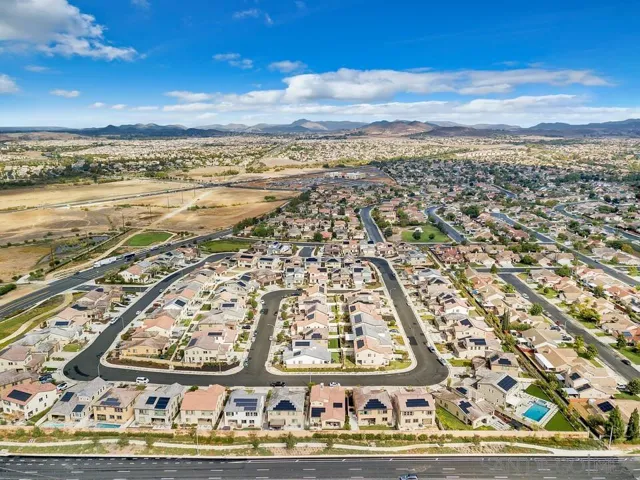 36458 Calle Grandola, Winchester, California 92596