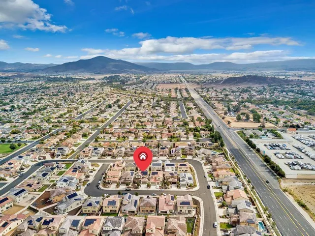 36458 Calle Grandola, Winchester, California 92596