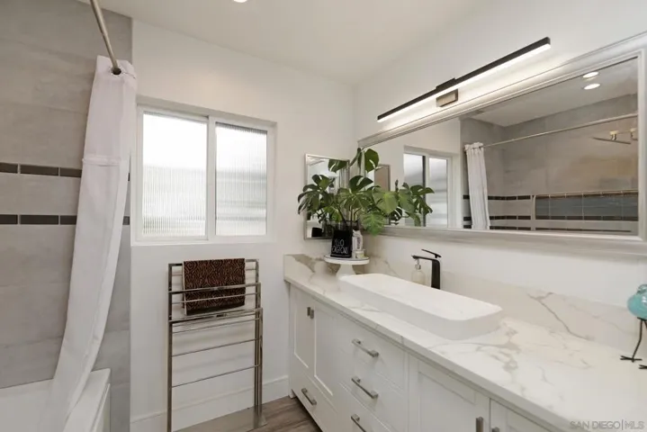 5681 Linfield Ave, San Diego, California 92120