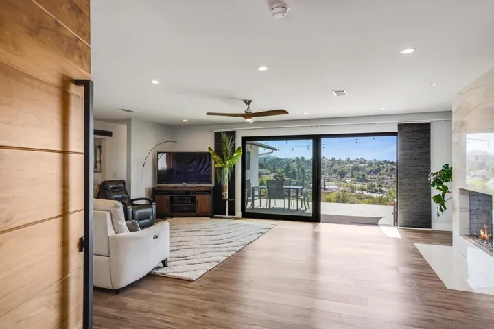 5681 Linfield Ave, San Diego, California 92120