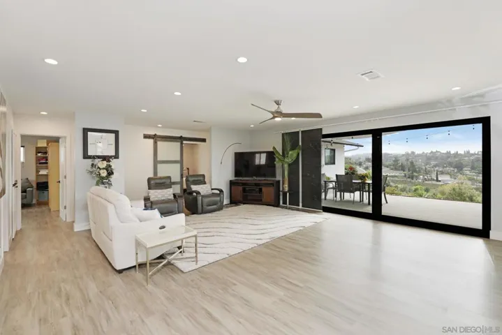 5681 Linfield Ave, San Diego, California 92120