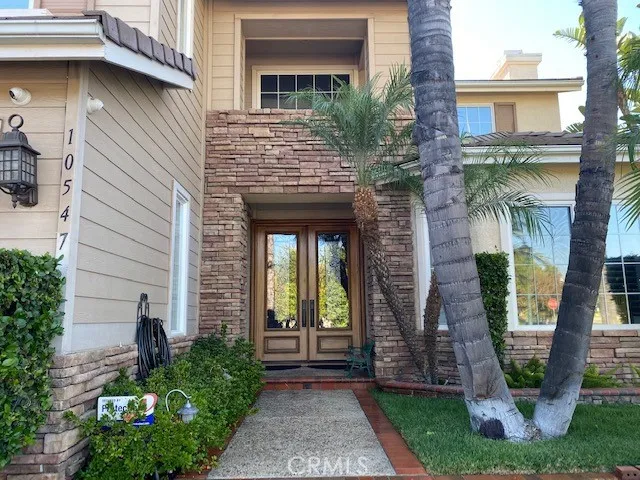 10547 Amberwood Lane, Northridge, California 91326
