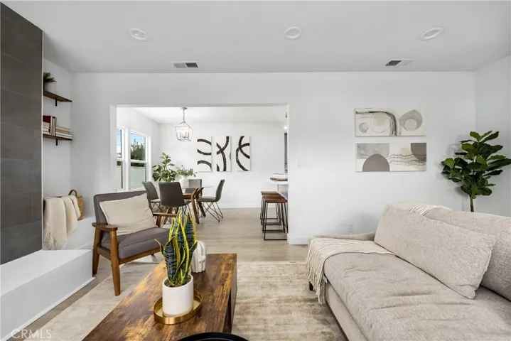 2909 Dashwood Street, Lakewood, California 90712