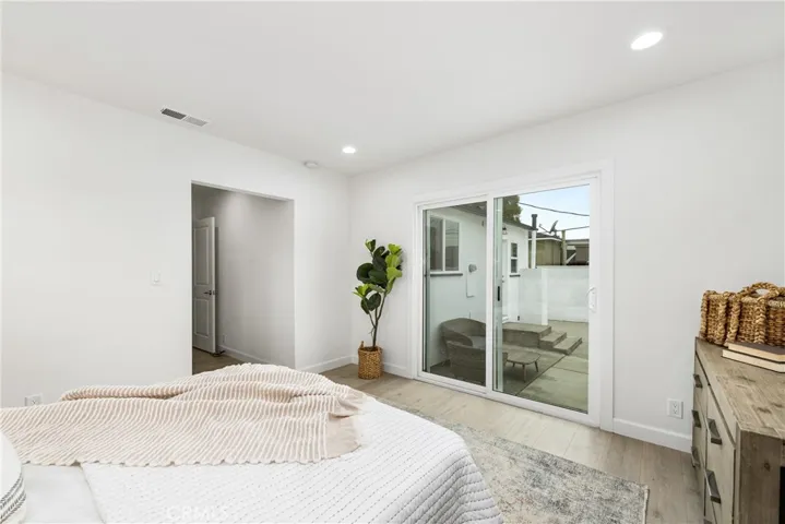 2909 Dashwood Street, Lakewood, California 90712