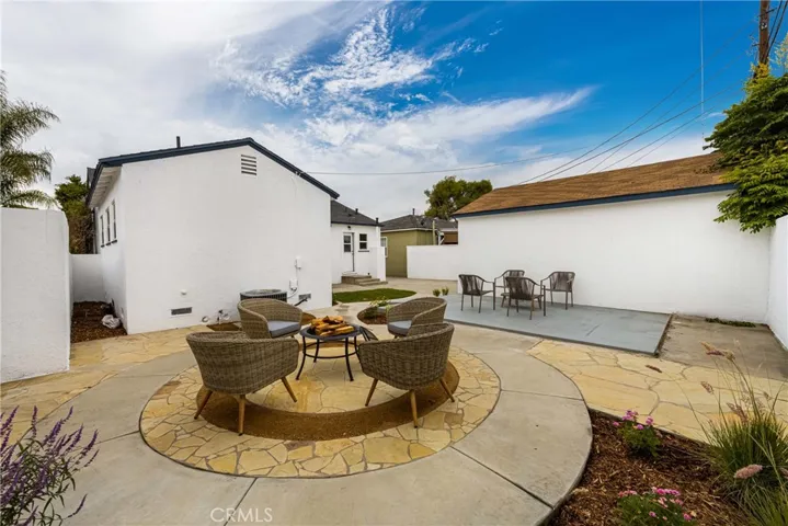 2909 Dashwood Street, Lakewood, California 90712