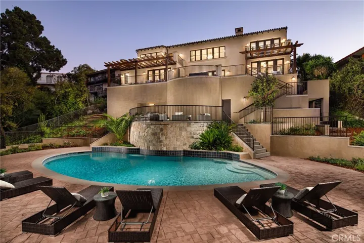 916 Via Del Monte, Palos Verdes Estates, California 90274
