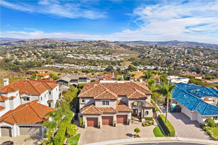 Lush Landscaping - Hills Views