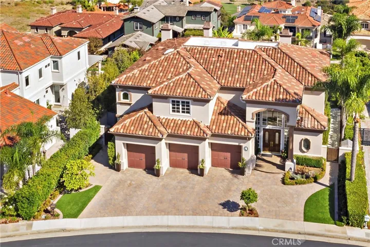 Beautiful Home and Location