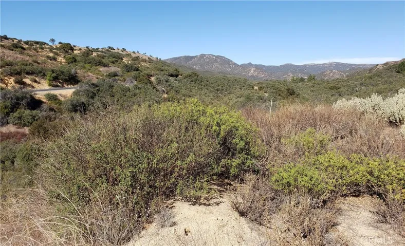17970 Hombre, Murrieta, California 92562