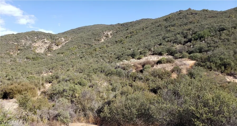 17970 Hombre, Murrieta, California 92562