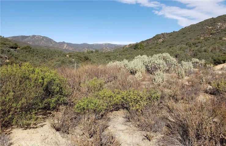 17970 Hombre, Murrieta, California 92562