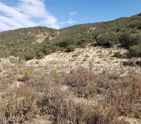 17970 Hombre, Murrieta, California 92562