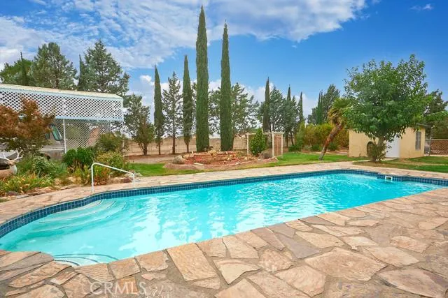 16153 Mesa Street, Hesperia, California 92345
