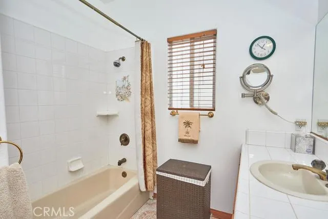 16153 Mesa Street, Hesperia, California 92345