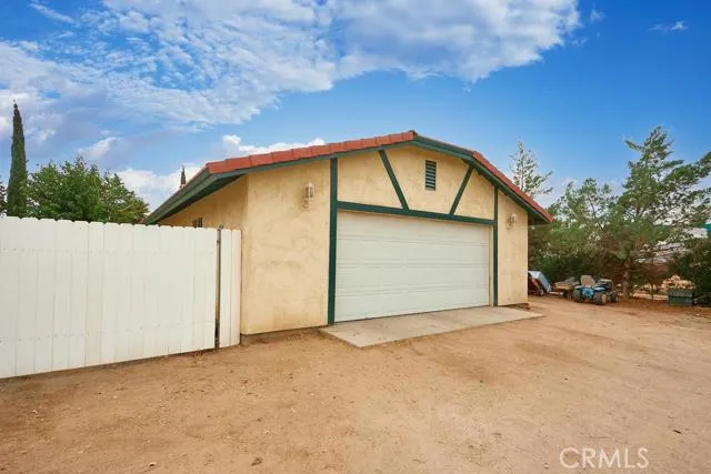 16153 Mesa Street, Hesperia, California 92345